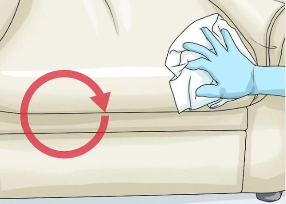 تغسل وصمة عار من المفروشات