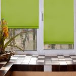 مصاريع من النسيج الصناعي من اللون الأخضر