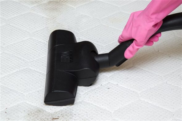 فراش مكنسة كهربائية