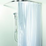 قضيب منحني للستائر في الحمام