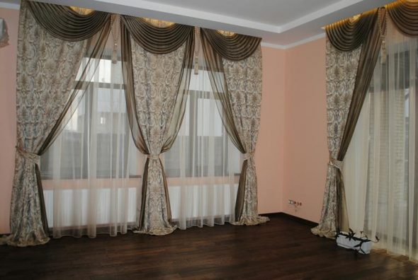 ستائر كلاسيكية