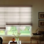 النسخة الكلاسيكية من الستائر الرومانية الخفيفة