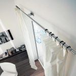 قضيب ستارة دائرية مع خطافات معدنية للستائر