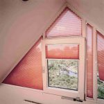 الستائر هارمونيكا على النوافذ الثلاثي