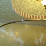 قضيب ستارة معدنية غير منتظمة مع حمام فسيفساء