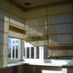 ستائر رومانية شفافة لنوافذ الشرفة