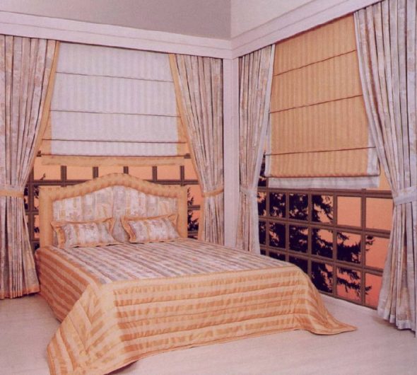 ستائر من القماش الروماني