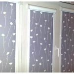 ستائر ملفوفة بزخارف نباتية لكل وشاح