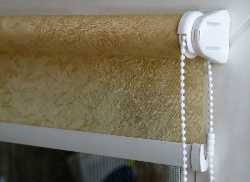 ذراع إبزيم ستارة ملفوفة مع آلية السلسلة