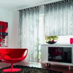 ستائر رمادية مع نمط صغير لغرفة المعيشة