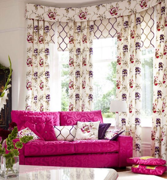 متواضع لامبروكينز وستائر بأسلوب بروفانس