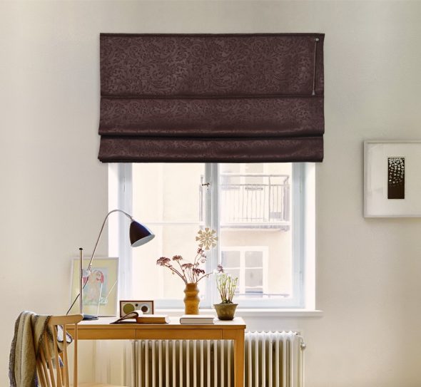 الستائر الرومانية التعتيم